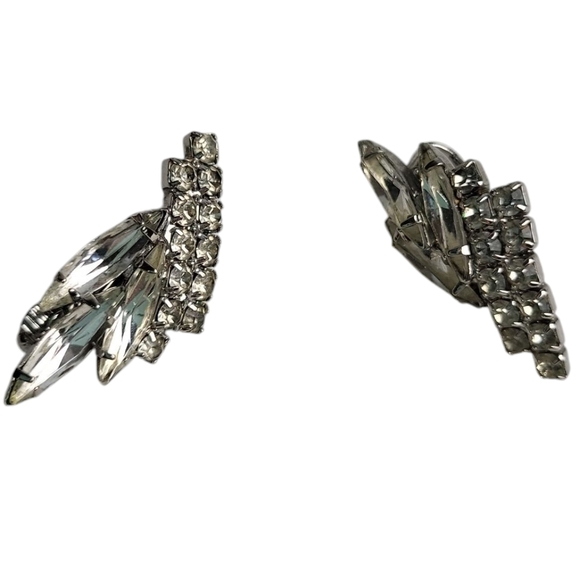 Vintage Jewelry - VINTAGE CLEAR RHINESTONE Wing Clip On Earrings